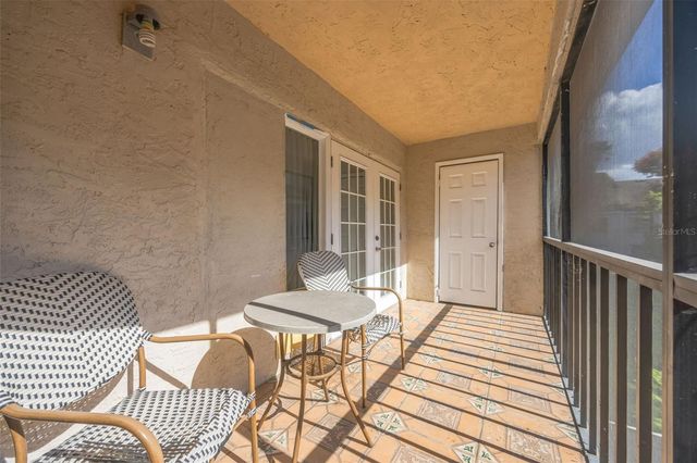 5155 PURITAN CIRCLE 1021, Tampa, FL 33617