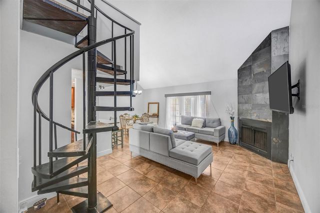 5155 PURITAN CIRCLE 1021, Tampa, FL 33617