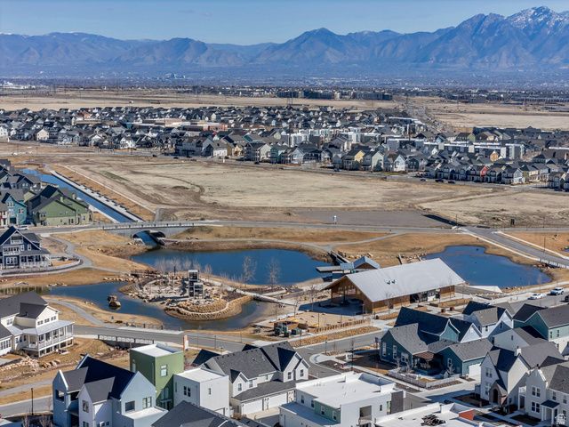 6811 W SKIP ROCK RD, South Jordan, UT 84009