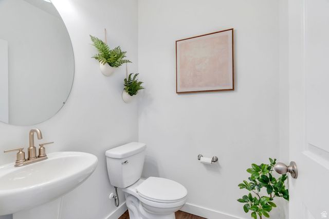 6811 W SKIP ROCK RD, South Jordan, UT 84009