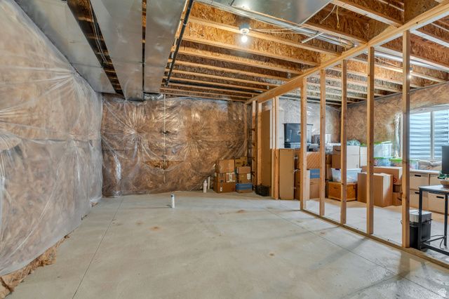 6811 W SKIP ROCK RD, South Jordan, UT 84009