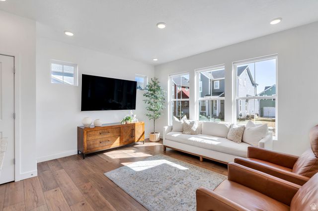 6811 W SKIP ROCK RD, South Jordan, UT 84009