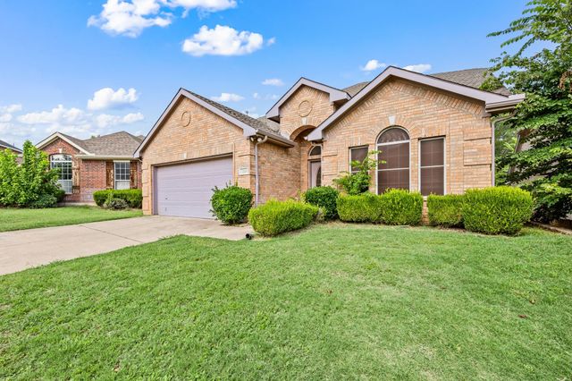 3309 Landhope Circle, Arlington, TX 76016