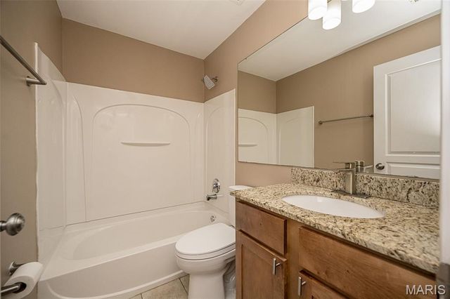 609 Clara Avenue 2A, St Louis, MO 63112