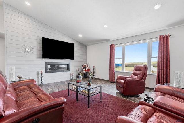 14113 TREASURE COACH RD, Piedmont, SD 57769