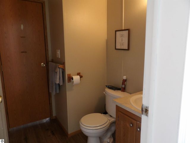 378 Thistlewood Drive, Cadillac, MI 49601