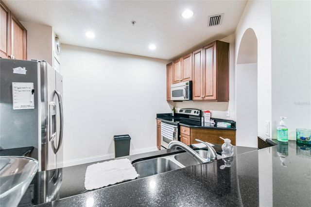 1501 NORTHERN HARRIER WAY 302, Reunion, FL 34747