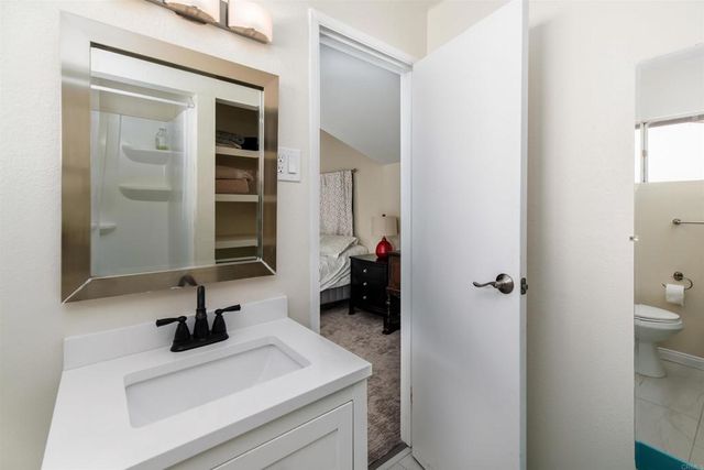 3004 La Costa Avenue B, Carlsbad, CA 92009