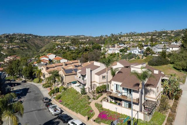 3004 La Costa Avenue B, Carlsbad, CA 92009