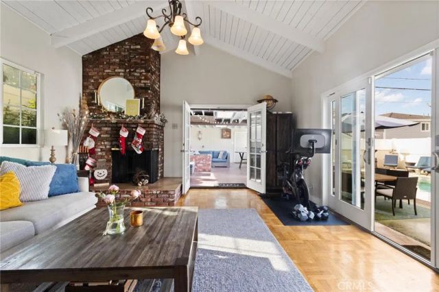 1205 Manzanita, Manhattan Beach, CA 90266