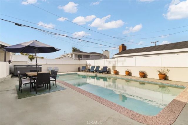 1205 Manzanita, Manhattan Beach, CA 90266