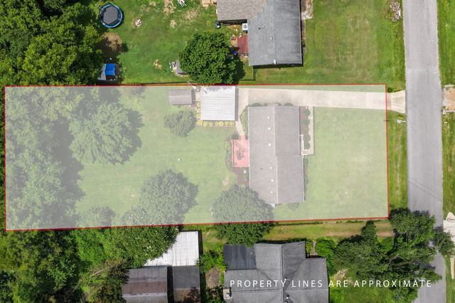 102 Robinhood Cir, Hendersonville, TN 37075