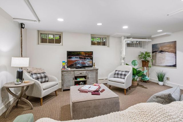 5055 Fremont Avenue S, Minneapolis, MN 55419