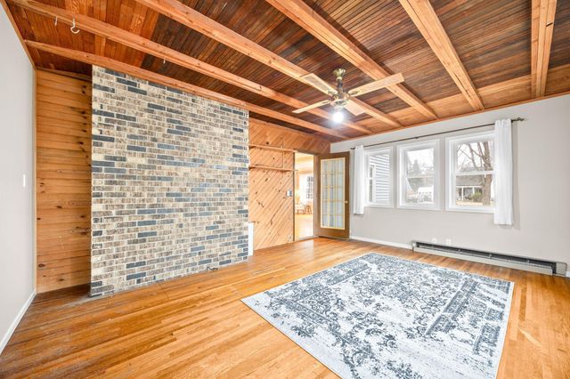 571 Juul Road SW, Hutchinson, MN 55350