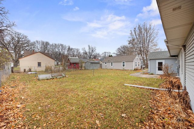 571 Juul Road SW, Hutchinson, MN 55350