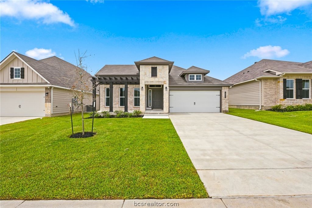 1921 Sebright Drive, Bryan, TX 77807 — exterior