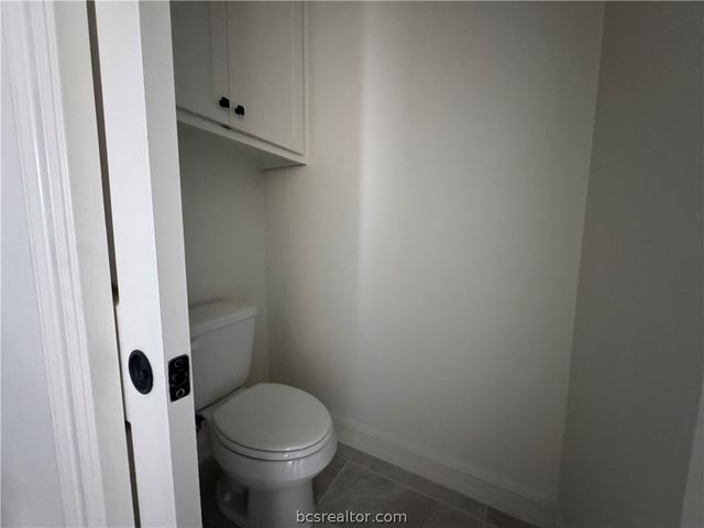 4641 River Valley Drive, Bryan, TX 77808