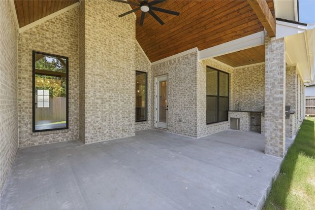 4641 River Valley Drive, Bryan, TX 77808