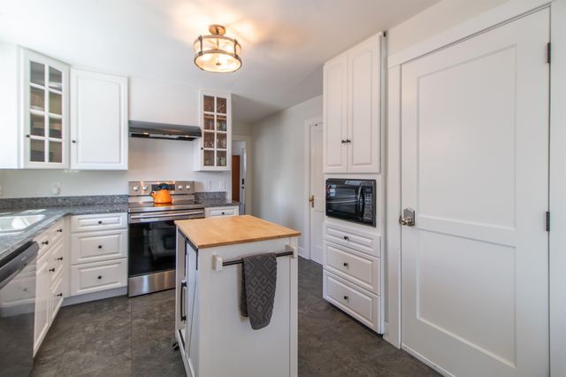 623 VT Route 114, Burke, VT 05832