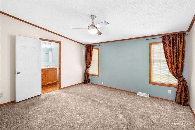 463 Meadowlark Circle B, Sandwich, IL 60548