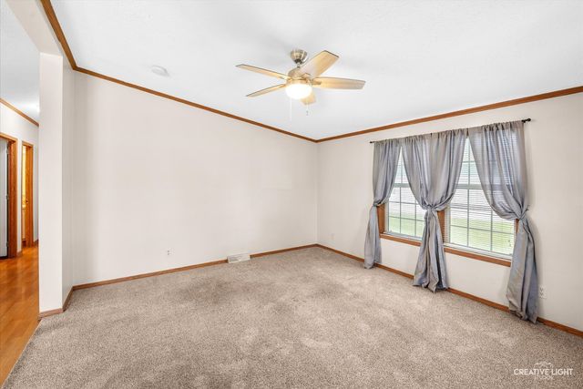 463 Meadowlark Circle B, Sandwich, IL 60548