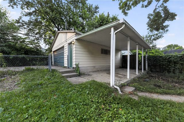1704 Wilbur Avenue, Fairborn, OH 45324