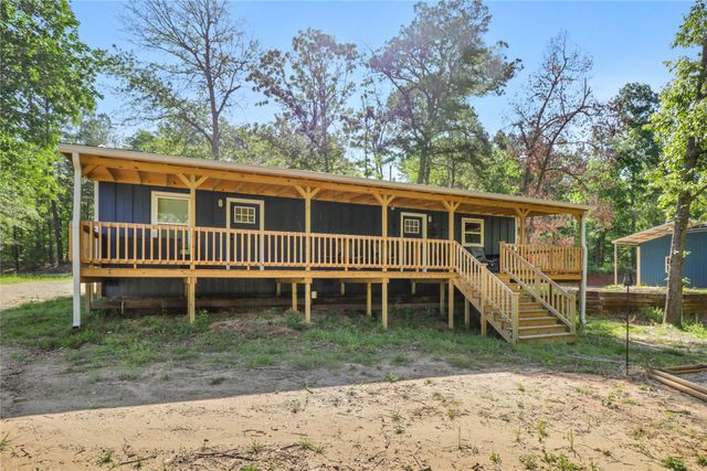 351 Private Road 6294, Palestine, TX 75801