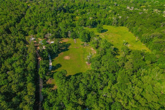 351 Private Road 6294, Palestine, TX 75801