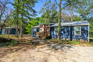 351 Private Road 6294, Palestine, TX 75801