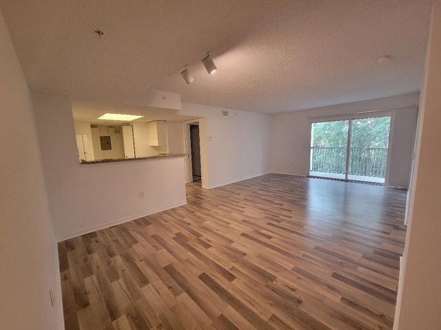 8955 Okeechobee Boulevard 206, West Palm Beach, FL 33411