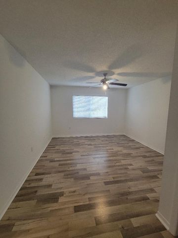 8955 Okeechobee Boulevard 206, West Palm Beach, FL 33411