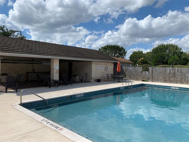11512 Tin Cup DR 304, Austin, TX 78750
