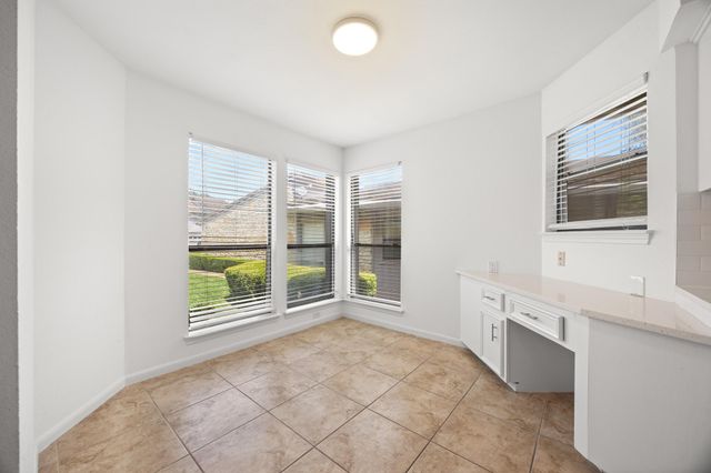11512 Tin Cup DR 304, Austin, TX 78750