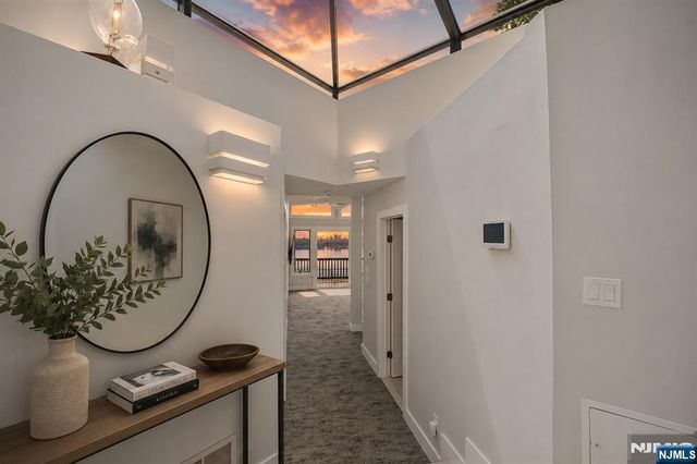 35 Shore Road, Edgewater, NJ 07020