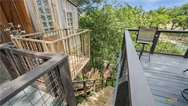 1817 Kuehler Avenue, New Braunfels, TX 78130