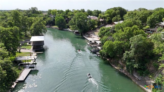 1817 Kuehler Avenue, New Braunfels, TX 78130