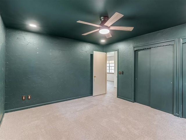 2613 N Vermont Avenue, Oklahoma City, OK 73107