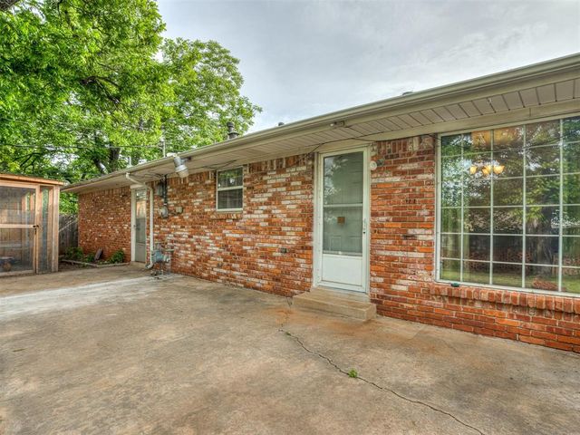 2613 N Vermont Avenue, Oklahoma City, OK 73107