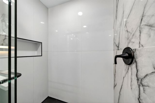 5641 ANTIETAM DRIVE, Sarasota, FL 34231