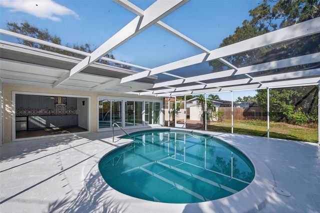 5641 ANTIETAM DRIVE, Sarasota, FL 34231