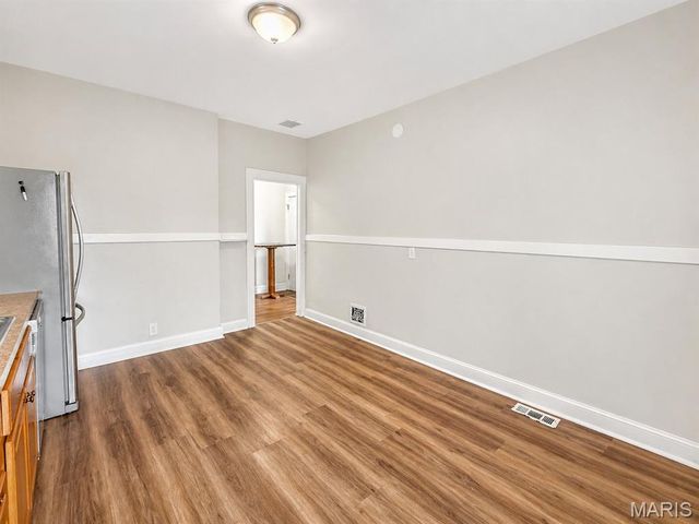 3860 Neosho Street, St Louis, MO 63116