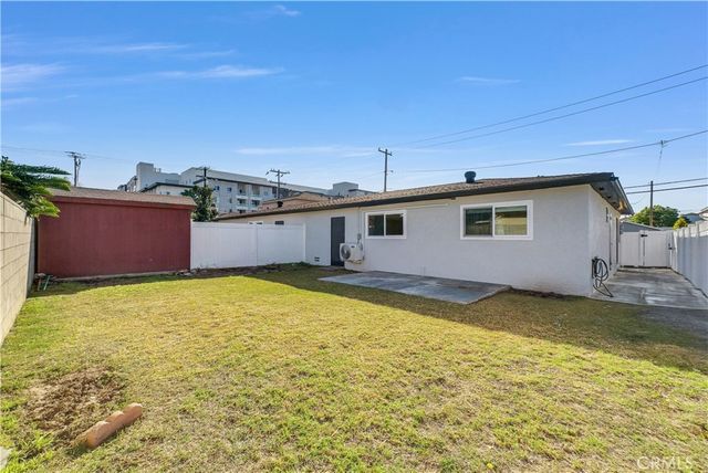 18432 Patterson Lane, Huntington Beach, CA 92646