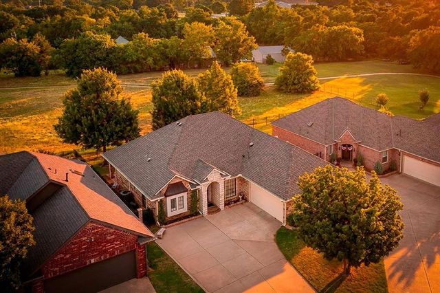 16024 Traditions Boulevard, Edmond, OK 73013