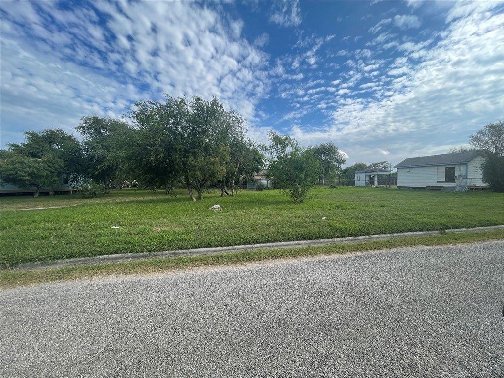 608 Mission, Gregory, TX 78359 — exterior