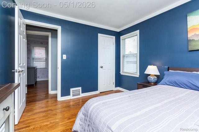 15289 Cleveland Avenue, Allen Park, MI 48101