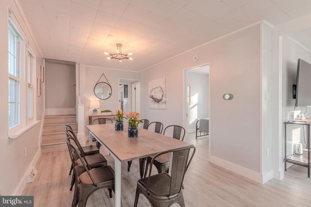 240 W PACIFIC AVE, Villas, NJ 08251