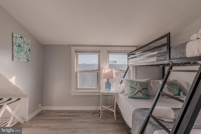 240 W PACIFIC AVE, Villas, NJ 08251