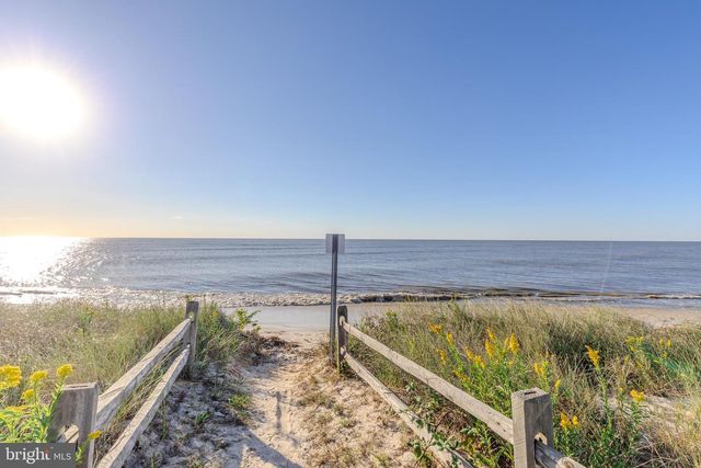 240 W PACIFIC AVE, Villas, NJ 08251