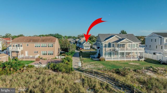 240 W PACIFIC AVE, Villas, NJ 08251