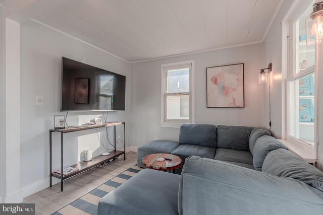 240 W PACIFIC AVE, Villas, NJ 08251